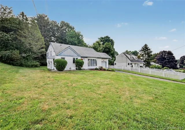 Photo 3 of Sale Pending at 19 Cynthia Rd, Cortlandt, NY 10567 | MLS# 1023168 | Listing updated on 2026-10-07