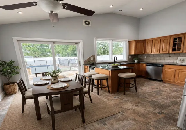Photo 2 of Sale Pending at 254 Park Ave, Hempstead, NY 11520 | MLS# 1023190 | Listing updated on 2026-08-09