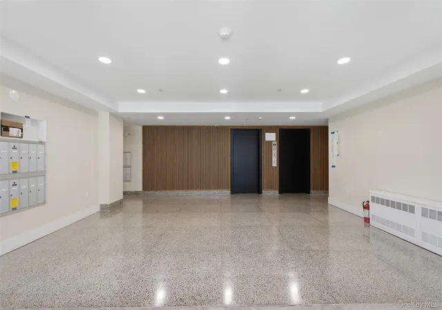 Homes for sale in Yonkers, NY | 671 Bronx River Rd #2N, Yonkers, NY 10704 | MLS# 1023196