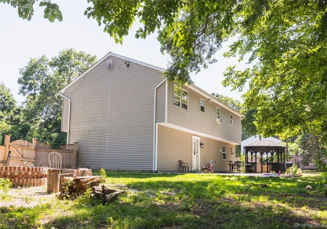 3rd image of 5 2Nd St, Brookhaven, NY 11727 | MLS# 1023215