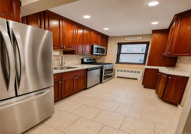 Homes for sale in New York, NY | 155-29 81St St #1, New York, NY 11414 | MLS# 1023227