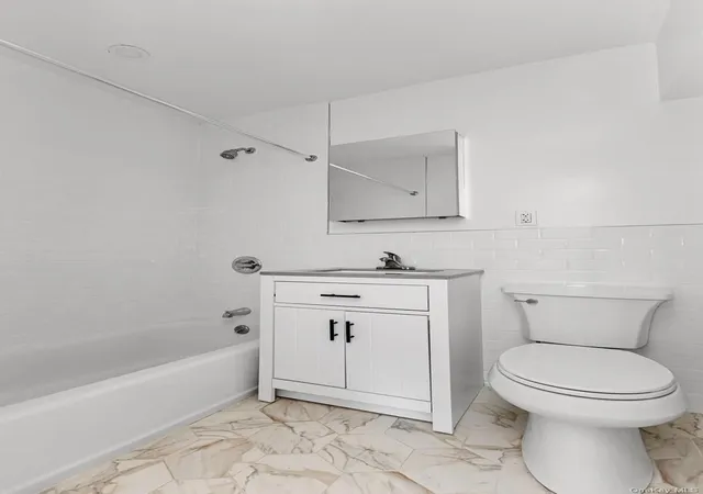 Homes for sale in Yonkers, NY | 42 Pine Street 42 Pine Street #6N, Yonkers, NY 10701 | MLS# 1023248
