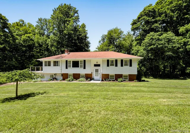 2nd image of 94 Lodge Rd, Saugerties, NY 12477 | MLS# 1023253