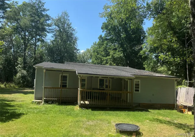 Homes for sale in Crawford, NY | 328 Stone School House Rd, Crawford, NY 12721 | MLS# 1023254