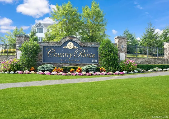 22nd image of 55201 Spruce Pond Cir, Oyster Bay, NY 11803 | MLS# 1023283