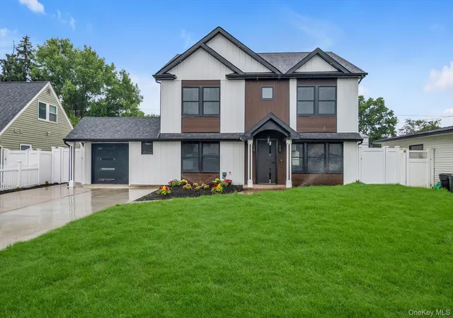 1st image of 26 Gleaner Ln, Hempstead, NY 11756 | MLS# 1023290