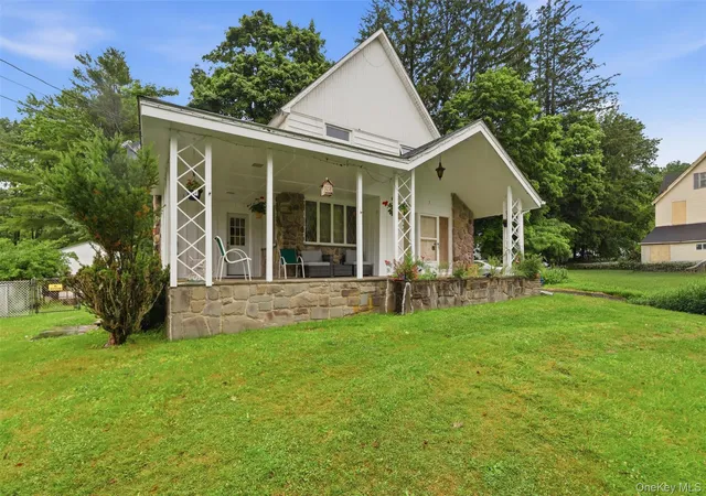 Photo 3 of Single family home for sale at 5 Kaempfer Ln, Liberty, NY 12754 | MLS# 1023295 | Listing updated on 2026-08-24