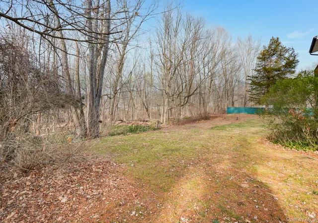 Homes for sale in Hyde Park, NY | 3 Pond Rd, Hyde Park, NY 12601 | MLS# 1023304