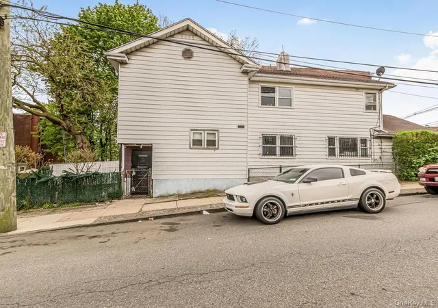 Photo 3 of Single family home for sale at 20 Saint Josephs Ave, Yonkers, NY 10703 | MLS# 1023314 | Listing updated on 2026-07-09