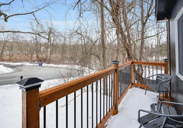 Homes for sale in Pleasant Valley, NY | 62 Netherwood Plz, Pleasant Valley, NY 12578 | MLS# 1023315