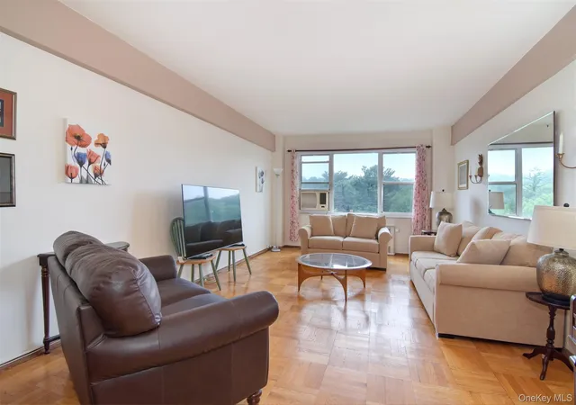 5th image of 900 Palmer Rd #7D, Yonkers, NY 10708 | MLS# 1023316
