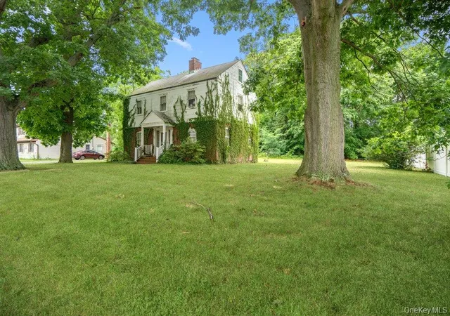 2nd image of 544 S Wellwood Ave, Lindenhurst, NY 11757 | MLS# 1023333