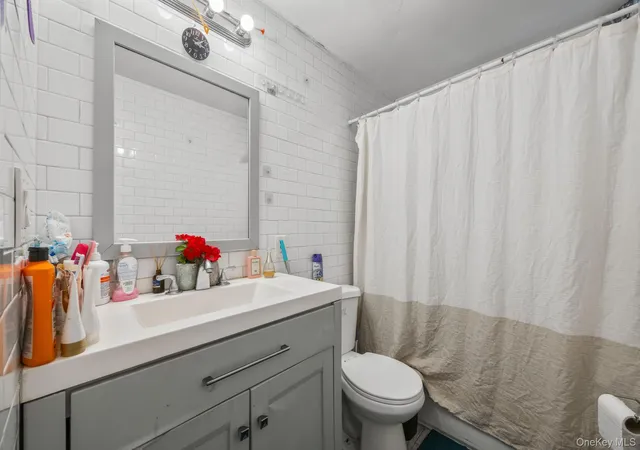 4th image of 68 Shipherd Ave, Hempstead, NY 11563 | MLS# 1023349