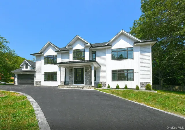 Homes for sale in Huntington, NY | 11 Edcris Ln, Huntington, NY 11743 | MLS# 1023356