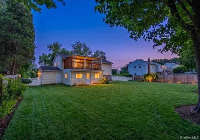 3rd image of 259 Burr Rd, Huntington, NY 11731 | MLS# 1023359