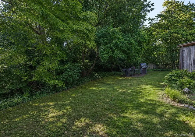 Homes for sale in Huntington, NY | 12 West Haven Dr, Huntington, NY 11731 | MLS# 1023371