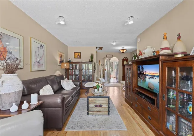 5th image of 3132 Ampere Ave, Bronx, NY 10465 | MLS# 1023372