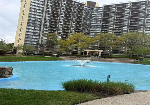 2nd image of The Bay Club, New York, NY 11360