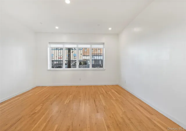 Photo 2 of Sale Pending at 904 Bedford Ave #1A, Brooklyn, NY 11205 | MLS# 1023407 | Listing updated on 2026-09-04