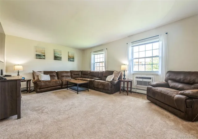 Photo 3 of House for sale at 460 Old Town Rd #8J, Brookhaven, NY 11776 | MLS# 1023408 | Listing updated on 2026-09-04