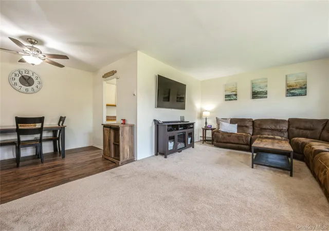 Photo 4 of House for sale at 460 Old Town Rd #8J, Brookhaven, NY 11776 | MLS# 1023408 | Listing updated on 2026-09-04
