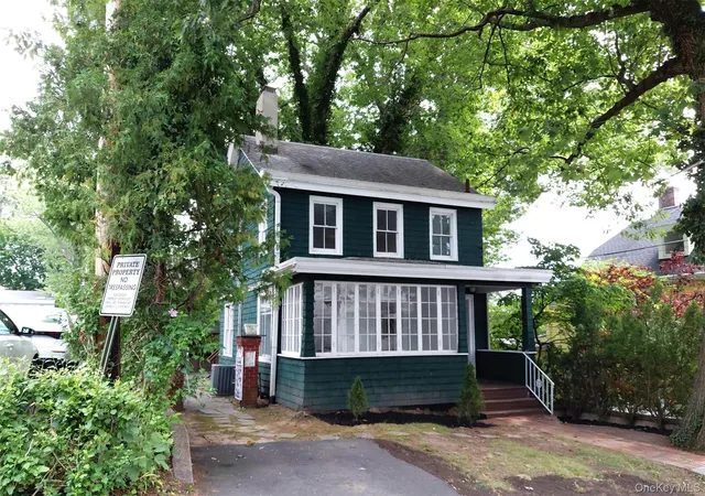 2nd image of 36 Fourth Ave, Orangetown, NY 10960 | MLS# 1023413