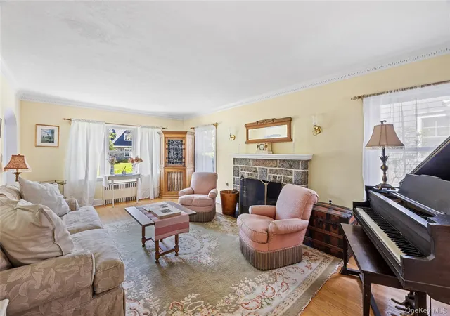 Photo 4 of Sale Pending at 75 Bulson Rd, Rockville Centre, NY 11570 | MLS# 1023430 | Listing updated on 2026-08-18