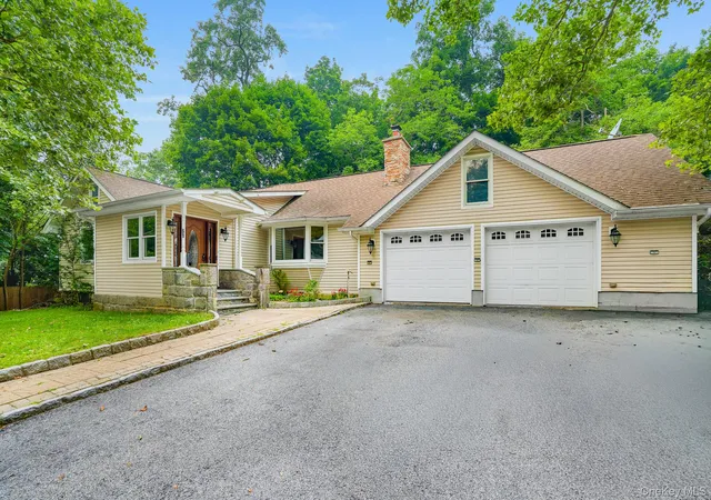 Photo 1 of Single family home for sale at 61 Underhill Rd, Ossining, NY 10562 | MLS# 1023457 | Listing updated on 2026-07-25