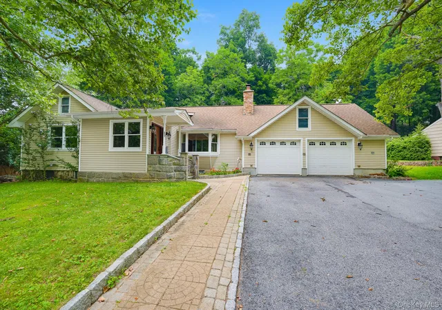 Photo 2 of Single family home for sale at 61 Underhill Rd, Ossining, NY 10562 | MLS# 1023457 | Listing updated on 2026-07-25