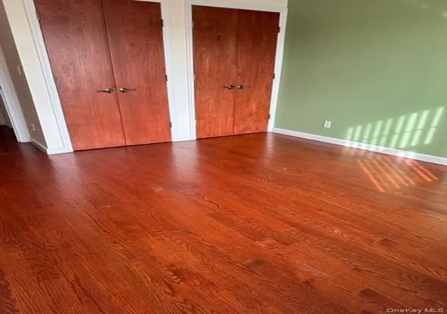 4th image of 2580 38th St, New York, NY 11103