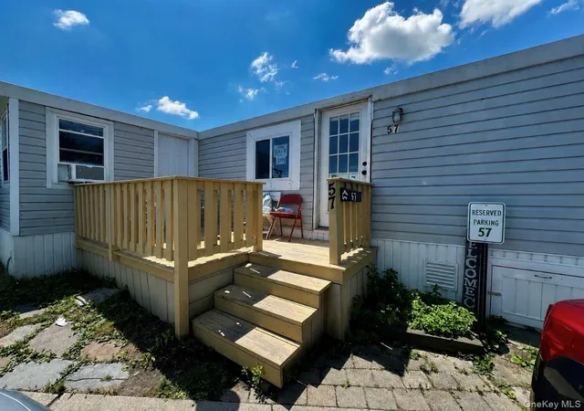 1st image of 150 Main St Unit 57, Islip, NY 11751 | MLS# 1023475