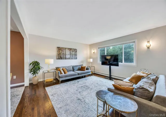 5th image of 192 N 21St St, Wheatley Heights, NY 11798 | MLS# 1023479