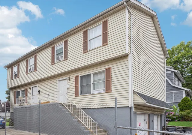 1st image of 148 Lincoln Ave, New Rochelle, NY 10801 | MLS# 1023498