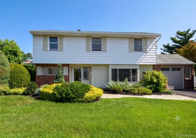 Homes for sale in Oyster Bay, NY | 333 N Albany Ave, Oyster Bay, NY 11758 | MLS# 1023509
