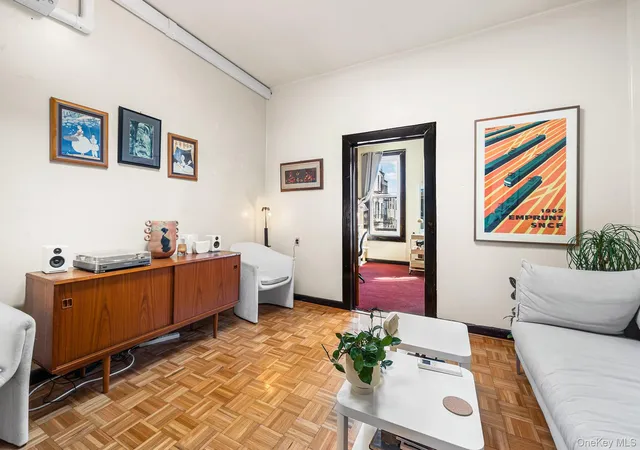 Listing Photo 5 - Condo for sale in building located at 601 Knickerbocker Ave, New York, NY 11221