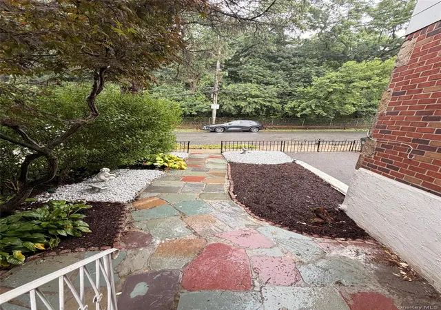 3rd image of 3224 Watt Ave, New York, NY 10465 | MLS# 1023519
