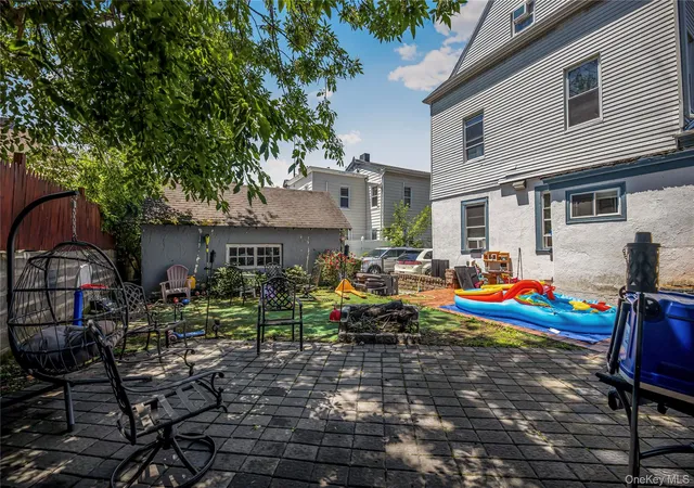 Listing Photo 2 - Condo for sale in building located at 152 Urban St, Mount Vernon, NY 10552 - Unit #