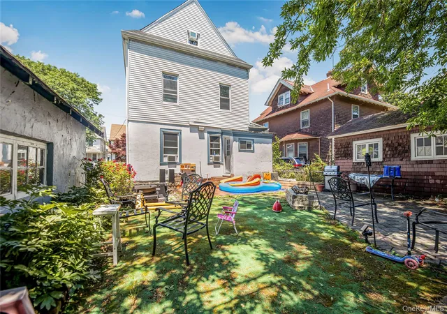 Homes for sale in Mount Vernon, NY | 152 Urban St, Mount Vernon, NY 10552 | MLS# 1023527