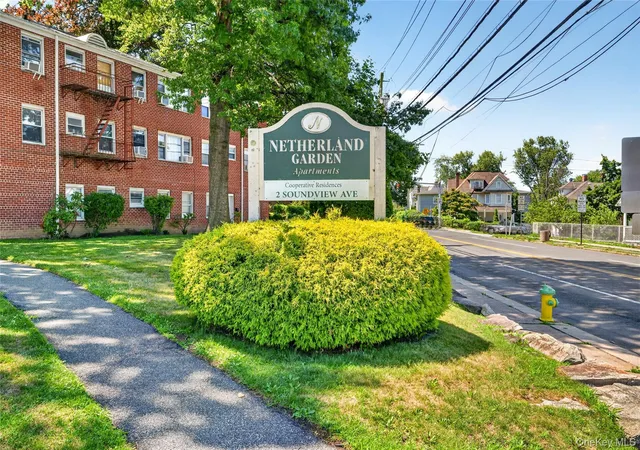 Homes for sale in White Plains, NY | 205 West Post Rd #1N, White Plains, NY 10606 | MLS# 1023529