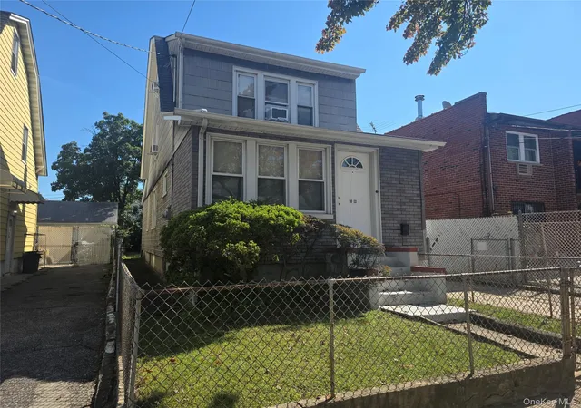 Multi family home for sale at 5933 159th Street, New York, NY 11365 | MLS# 1023537