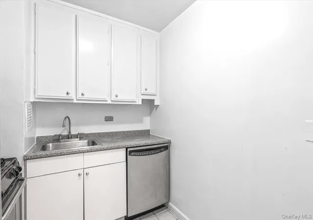 2nd image of 85 15 Main St #12B, Jamaica, NY 11435 | MLS# 1023577