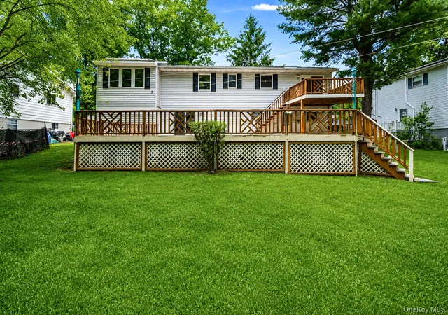 5th image of 94 Crestwood Blvd, Poughkeepsie, NY 12603 | MLS# 1023590