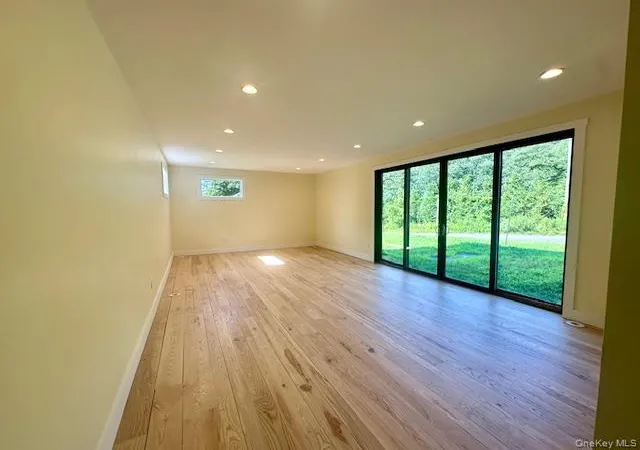 Photo 2 of Single family home for sale at 32 Brook Ln, Cortlandt Manor, NY 10567 | MLS# 1023596 | Listing updated on 2026-07-21