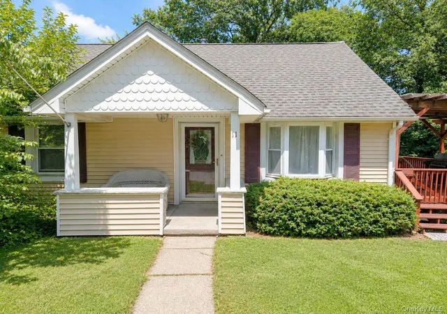 1st image of 11 Garrison Rd, Highlands, NY 10928 | MLS# 1023600