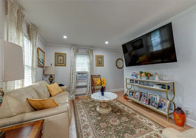 3rd image of 309 Laurel Ave, Huntington, NY 11768 | MLS# 1023620