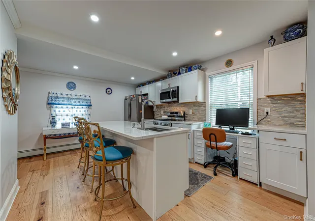 5th image of 309 Laurel Ave, Huntington, NY 11768 | MLS# 1023620