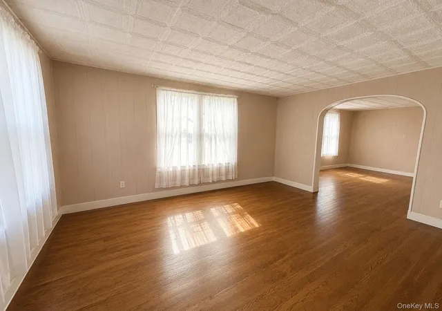 4th image of 2851 Wilson Ave, Hempstead, NY 11710 | MLS# 1023676
