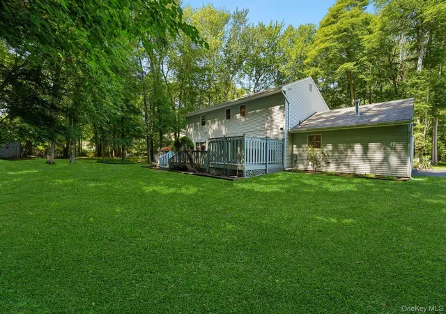 Homes for sale in Orangetown, NY | 425 White Oak Rd, Orangetown, NY 10964 | MLS# 1023680