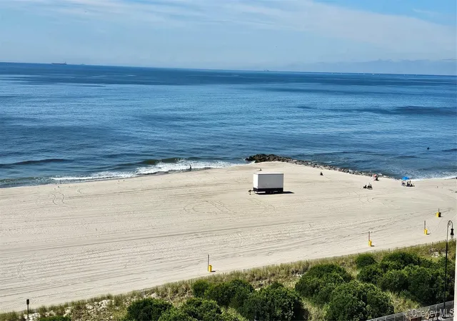Homes for sale in Long Beach, NY | 450 Shore Rd #8G, Long Beach, NY 11561 | MLS# 1023690
