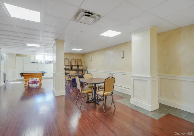 Homes for sale in Long Beach, NY | 450 Shore Rd #8G, Long Beach, NY 11561 | MLS# 1023690